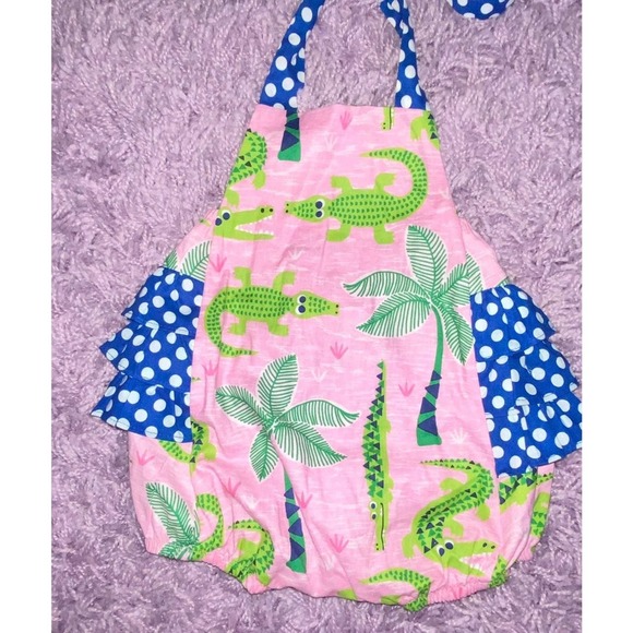 6/9 Ricrac & Ruffles Baby Girls Boutique Pink Green Alligator Bubble Romper - Picture 4 of 8